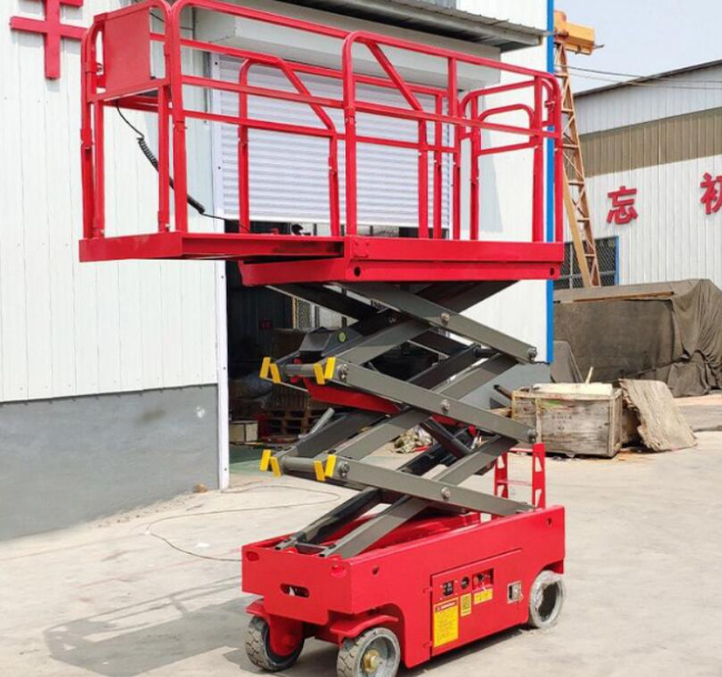 细水乡移动剪叉式升降机